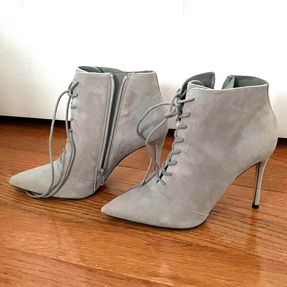 Something Navy Grey Soft Suede Stiletto Lace-up Pointy Toe Booties Size 9 $200 - Picture 2 of 12